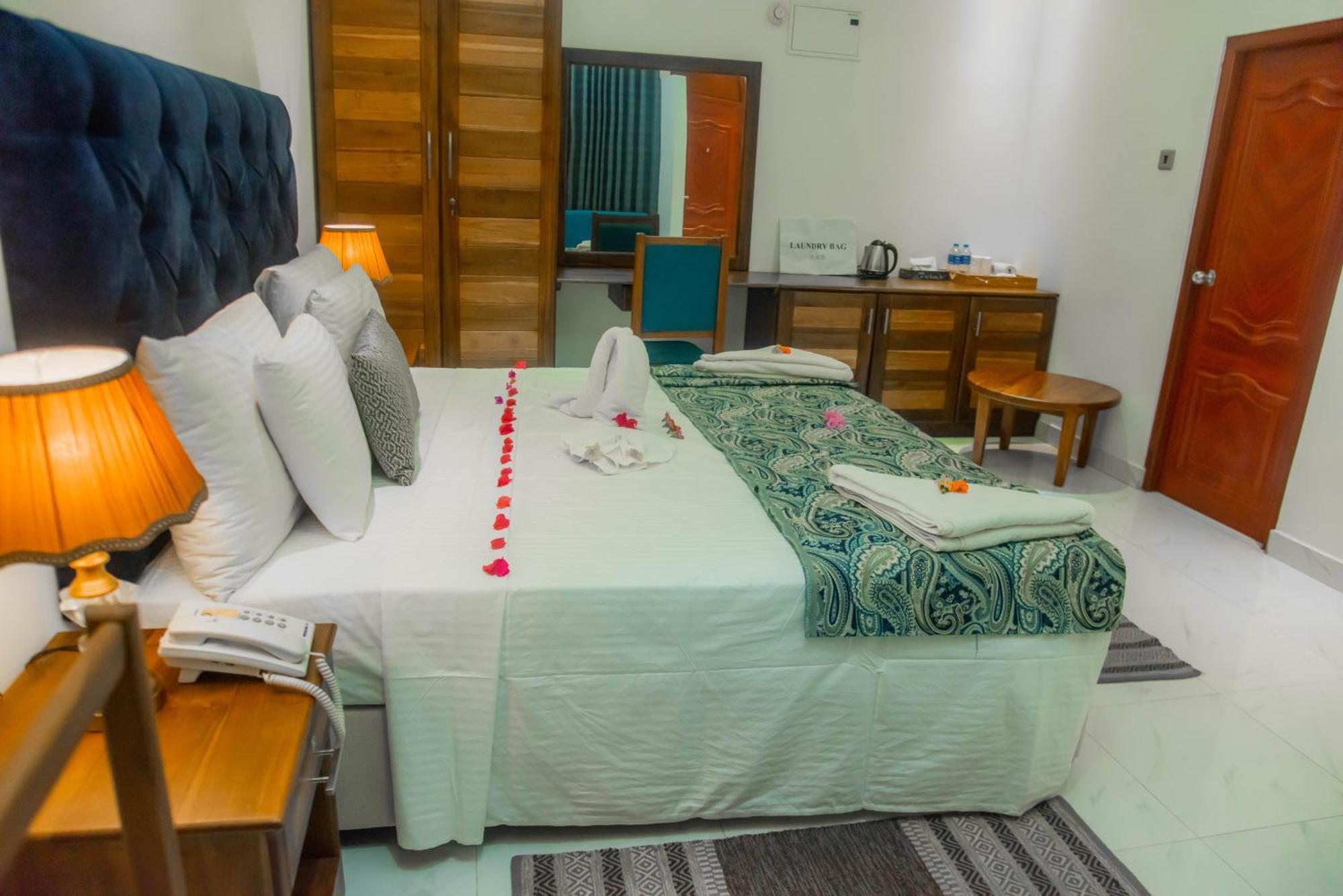Royal Reach Safari Resort Udawalawe Zimmer foto