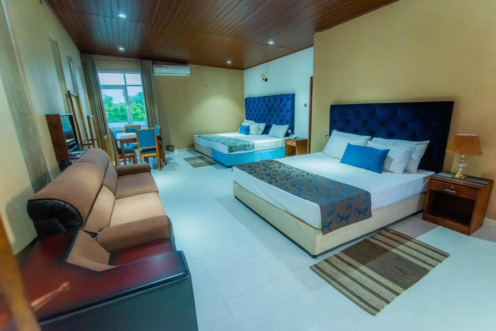 Royal Reach Safari Resort Udawalawe Zimmer foto